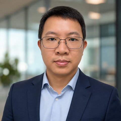Portrait of Dat Tran